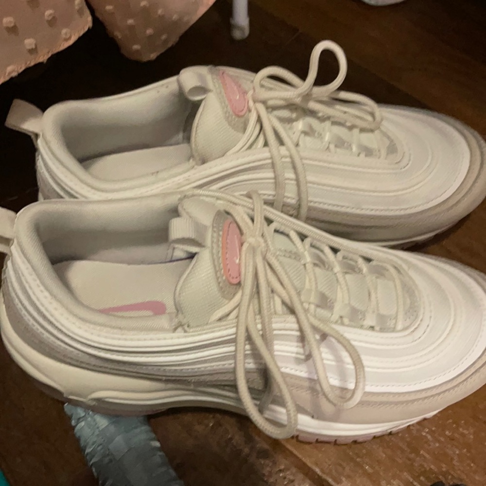 Nike shoes